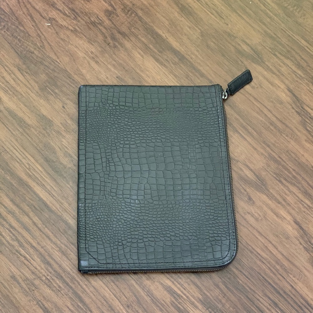 Banana Republic leather laptop case